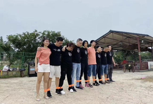 HiShop老兵營班會(huì)｜千里馳騁不忘本，共聚一心齊向前