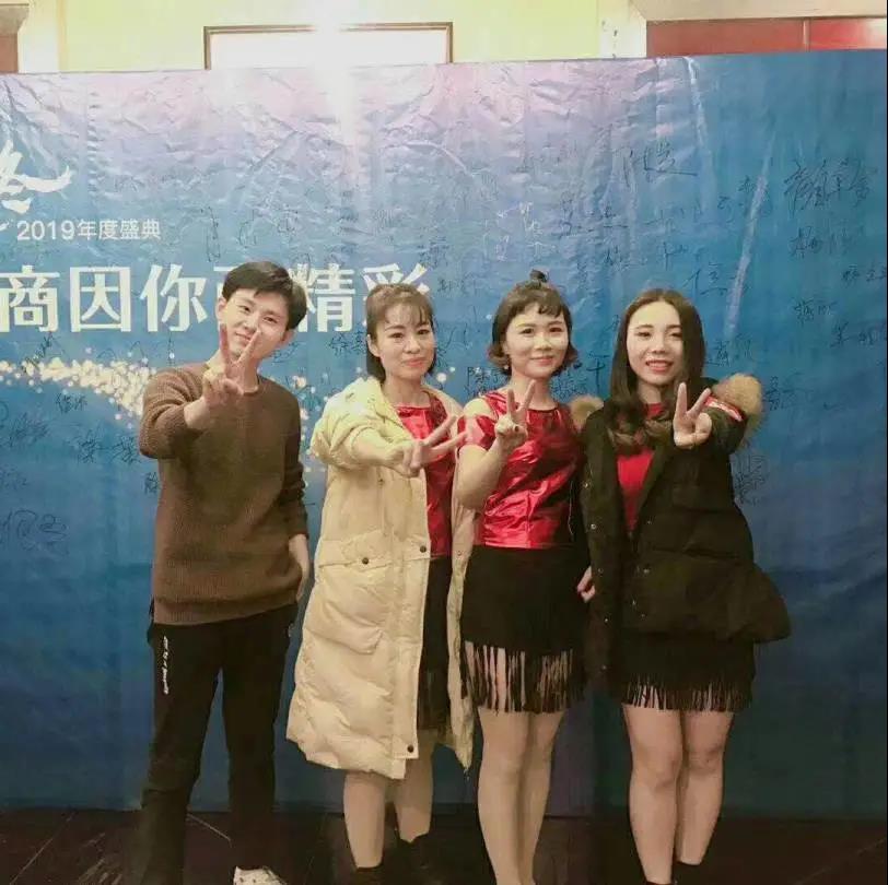 人物|黃麗麗--成熟不是為了走向復(fù)雜，而是為了抵達(dá)天真
