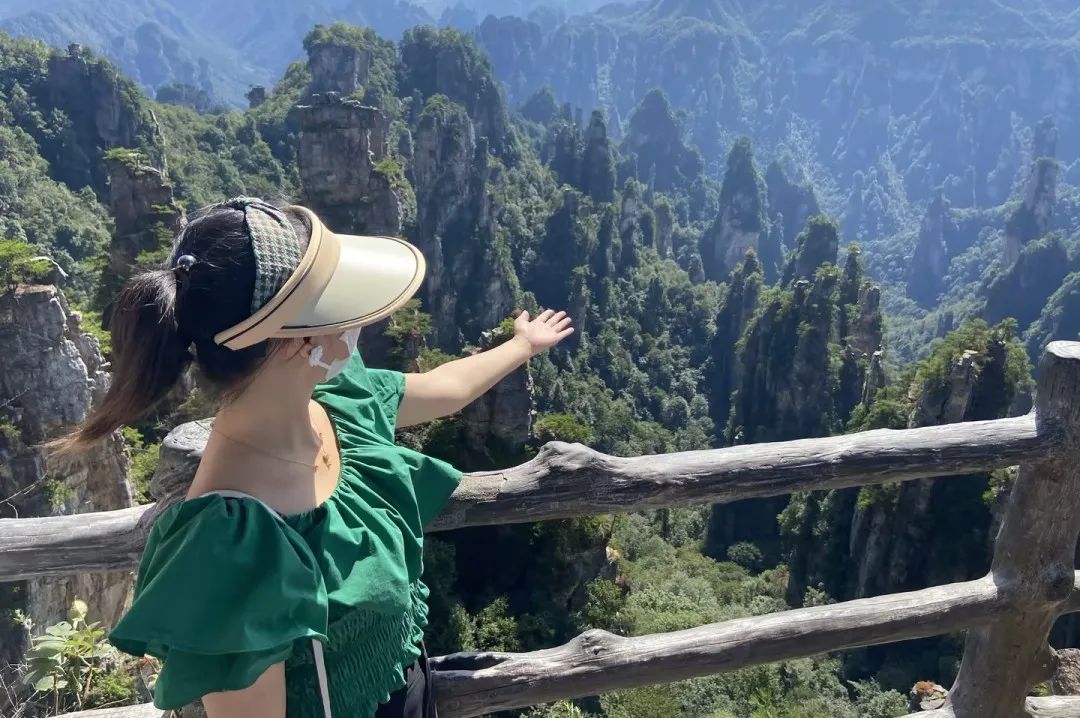 【人物】黃麗麗——輕舟已過萬重山，長路漫漫亦燦燦